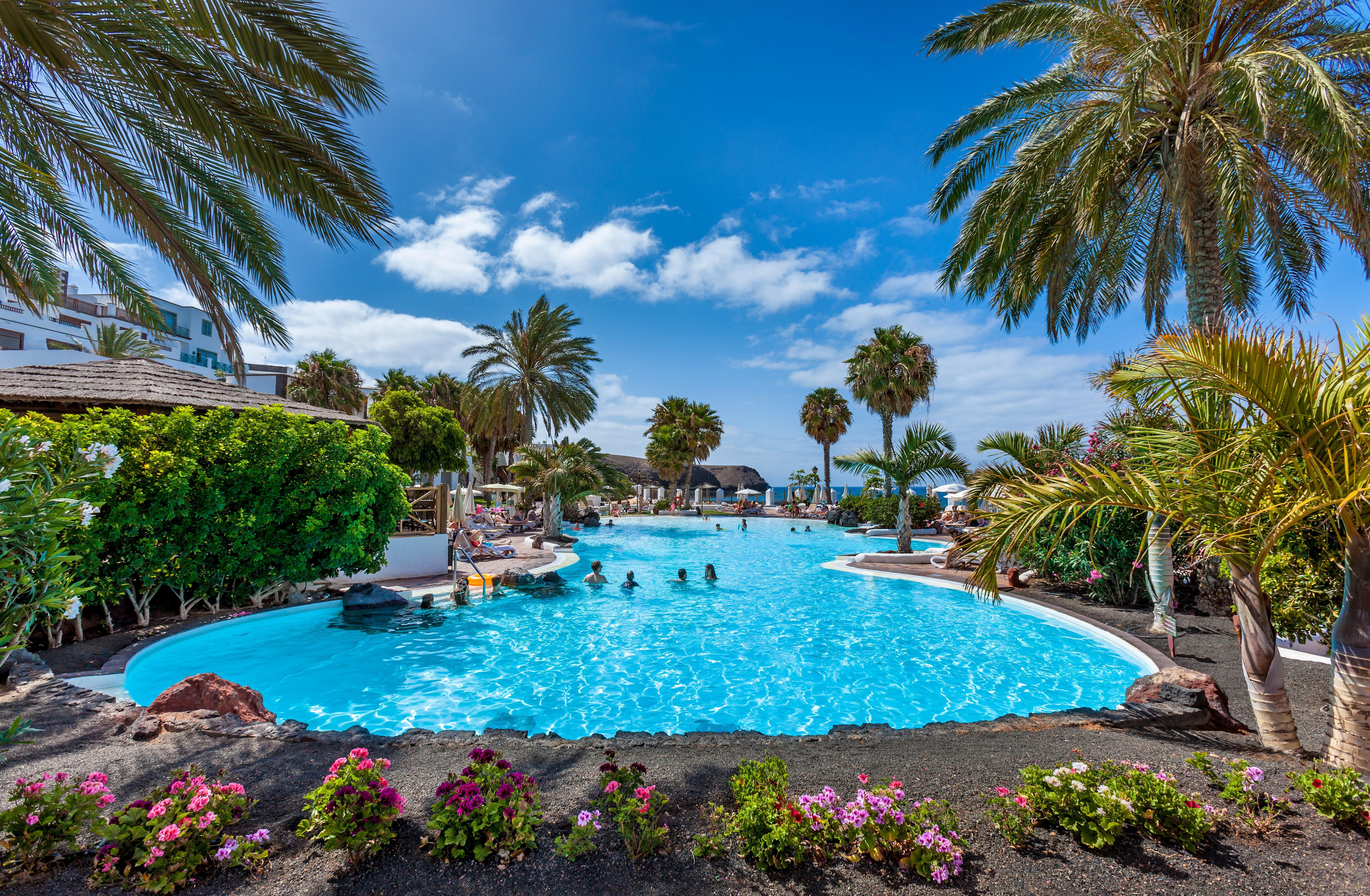 Gran Castillo Tagoro Family & Fun Playa Blanca Playa Blanca  Exterior photo